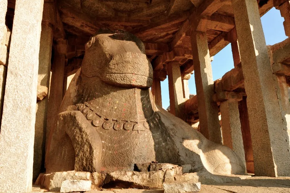 Monolithic Bull Hampi