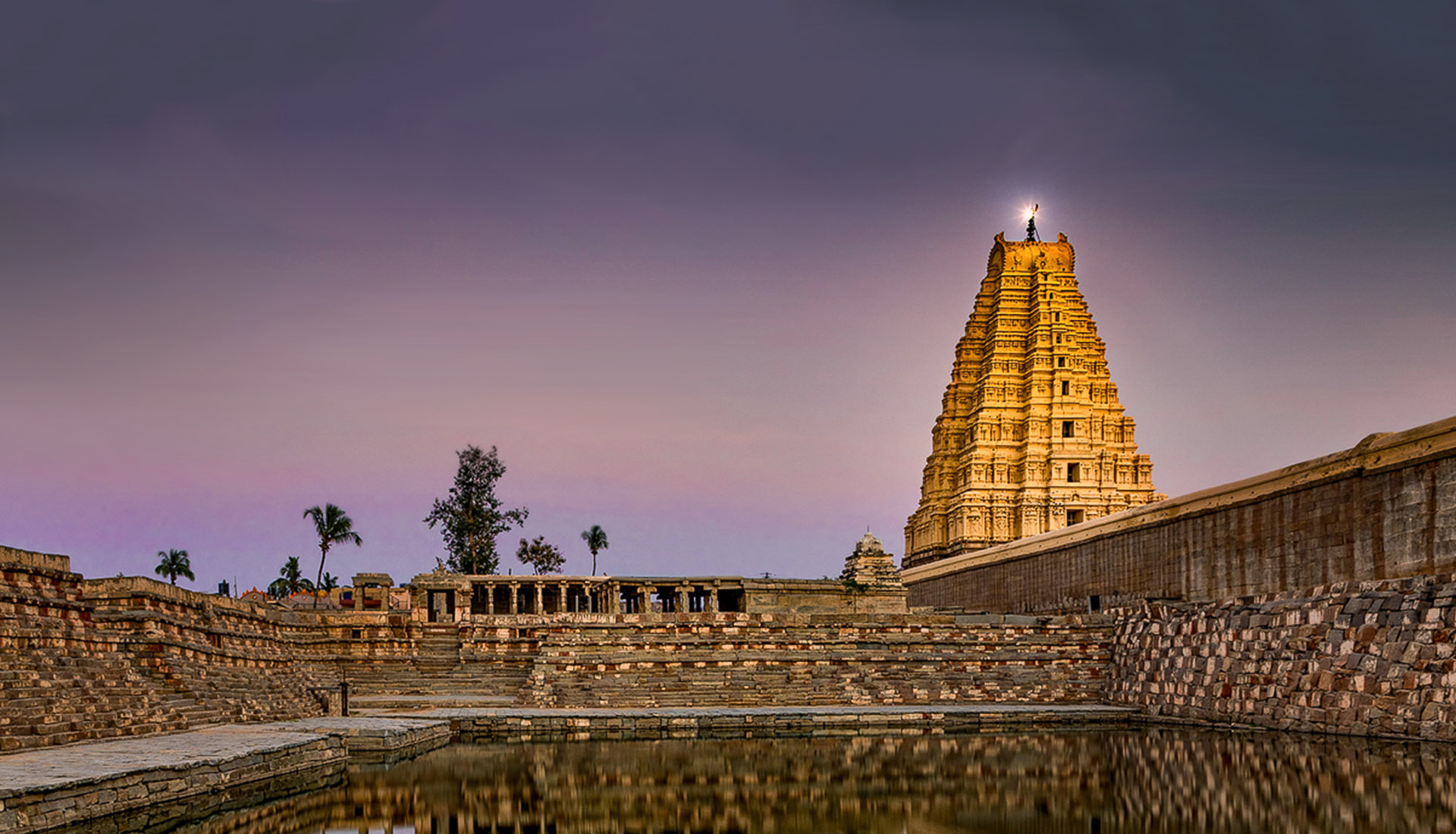 Hampi virupaksha-temple